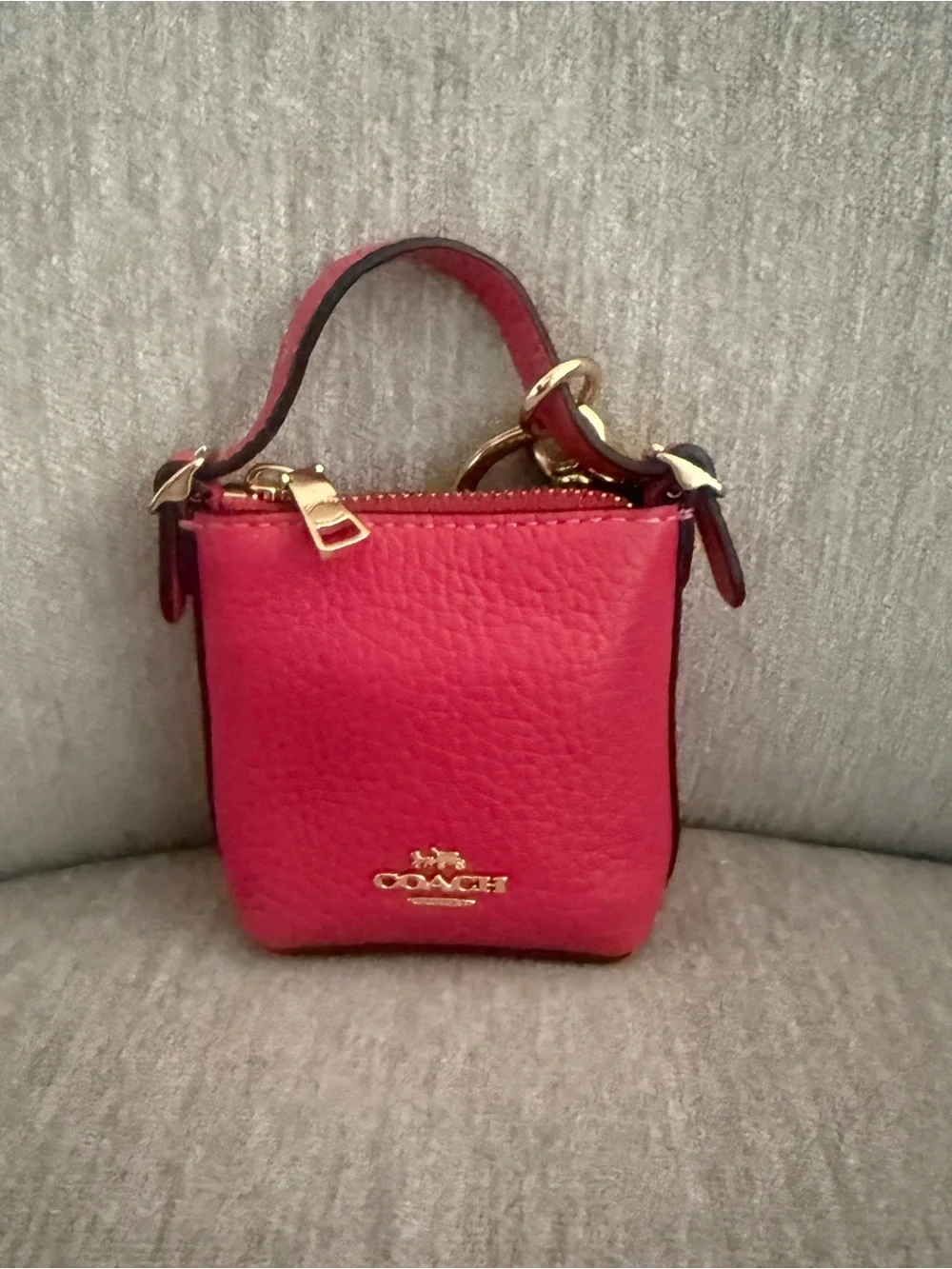 Coach Fuschia Mini Bag Charm Key - Picture 1 of 6